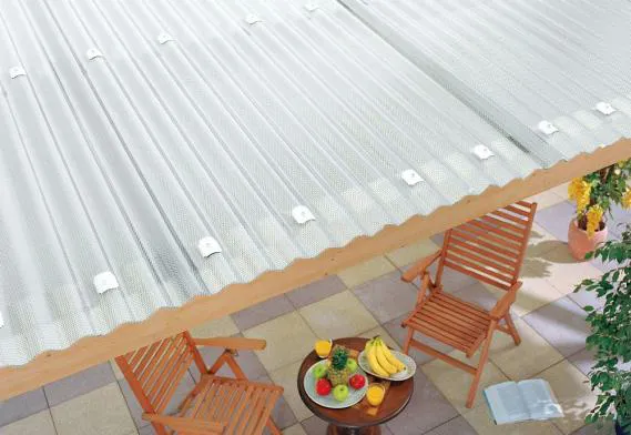 Terrassendach mit Lichtplatt Polycarbonat 76/18 Sinus 2,8 mm Wabe - klar