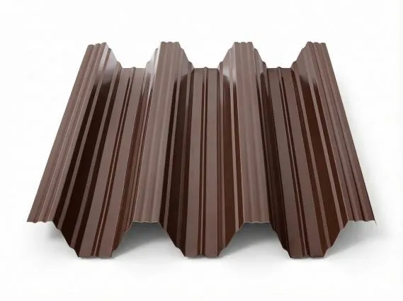 Preview: Freigestelltes Produktfoto eines Trapezbleches TP104 in Schokobraun (RAL 8017) mit vier Hochsicken und tief-dunkler, gleichmäßig glänzender Braunoberfläche auf weißem Hintergrund.