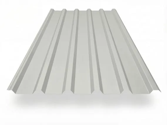Preview: Trapezblech TP35 in Grauweiß (RAL 9002), freigestelltes Produktfoto mit gleichmäßig profilierten Trapezwellen, perspektivische Draufsicht auf weißem Hintergrund