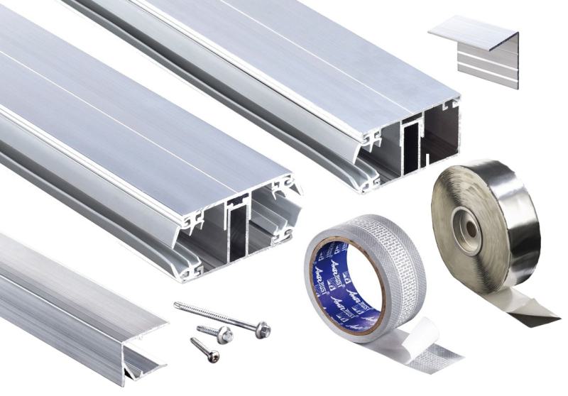 Verlegesystem für das Terrassendach im Set bestehend aus Schienen, Winkel, Schrauben usw.