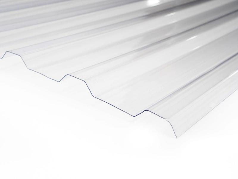 Lichtplatten für Trapezblech aus Polycarbonat in farbloser Ausführung.