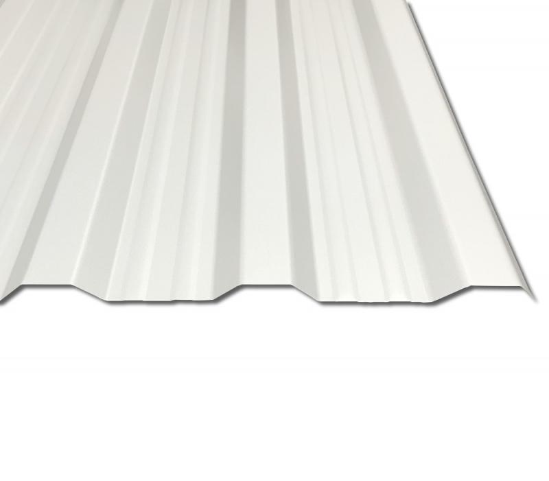 Im Winter vermutlich schlecht zu erkennen: das T-18DR Trapezblech in der Farbe Reinweiß