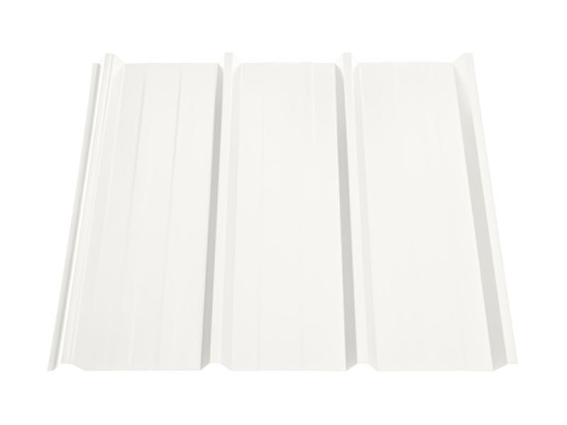Trapezblech im Profil TP45 (45/333) in Tiefschwarz RAL9005 in der Draufsicht. Modernes Stahlblech für hochwertige Dachkleidungen.